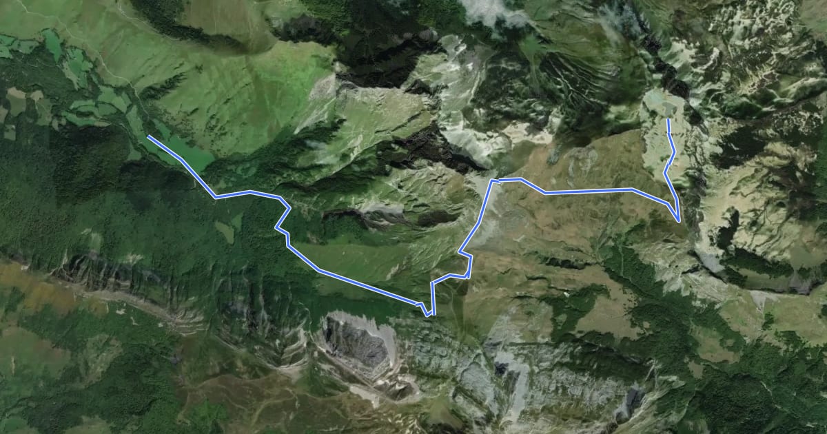 Маршрут Lac du Montagnon par le Col d'Iseye asp33 на спутниковом снимке