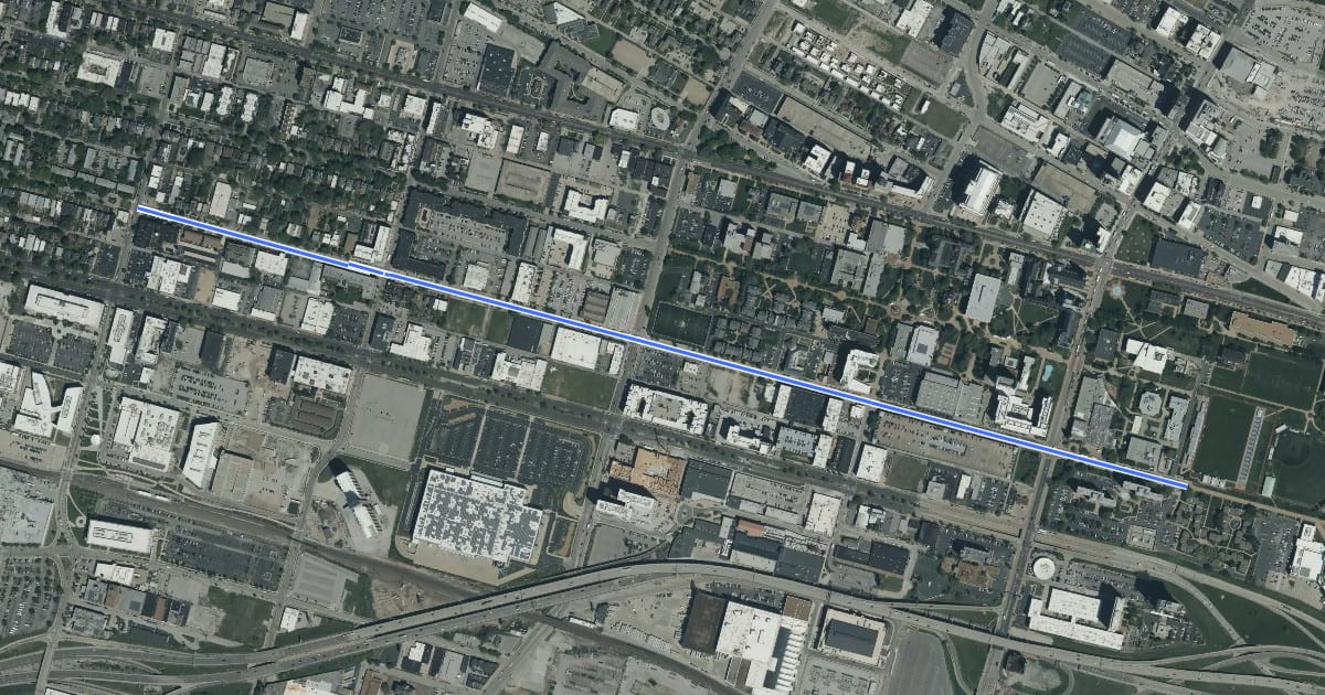 Маршрут Laclede Avenue на спутниковом снимке