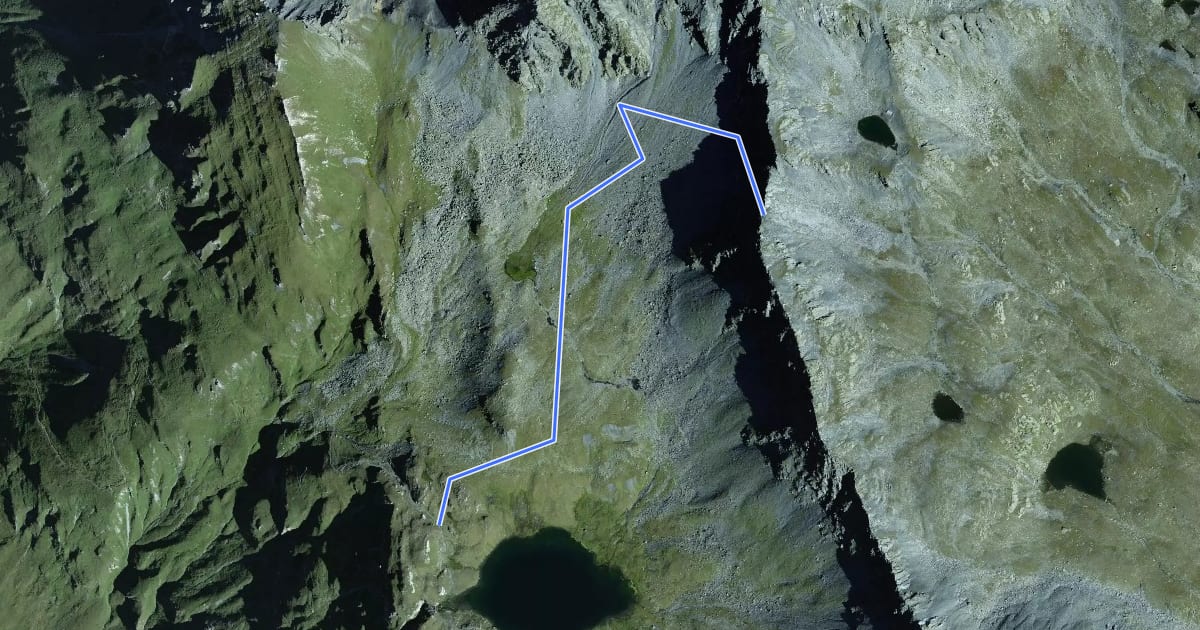 Маршрут Lacs de Fenêtre > Col du Bastillon на спутниковом снимке