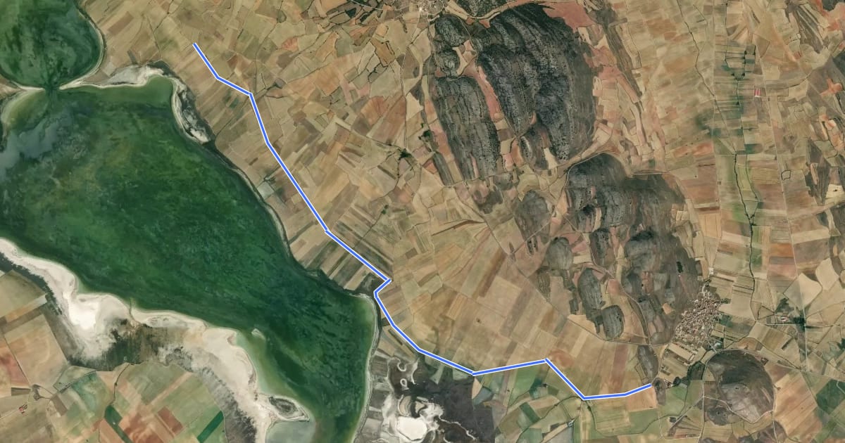 Маршрут Laguna de Gallocanta - Alternativa G - Ruta familiar (Tornos - Gallocanta) на спутниковом снимке
