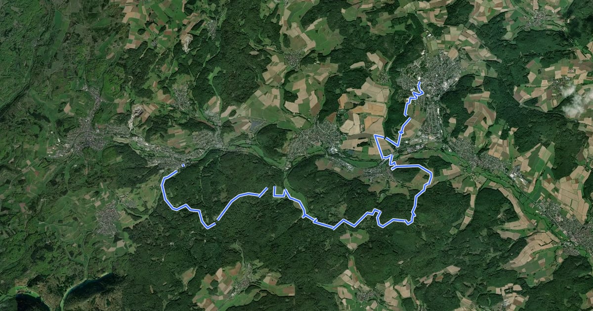 Маршрут Lahn-Dill-Bergland-Pfad Etappe 3 Bad Endbach - Gladenbach на спутниковом снимке