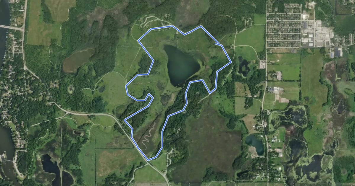 Маршрут Lake Defiance Trail на спутниковом снимке