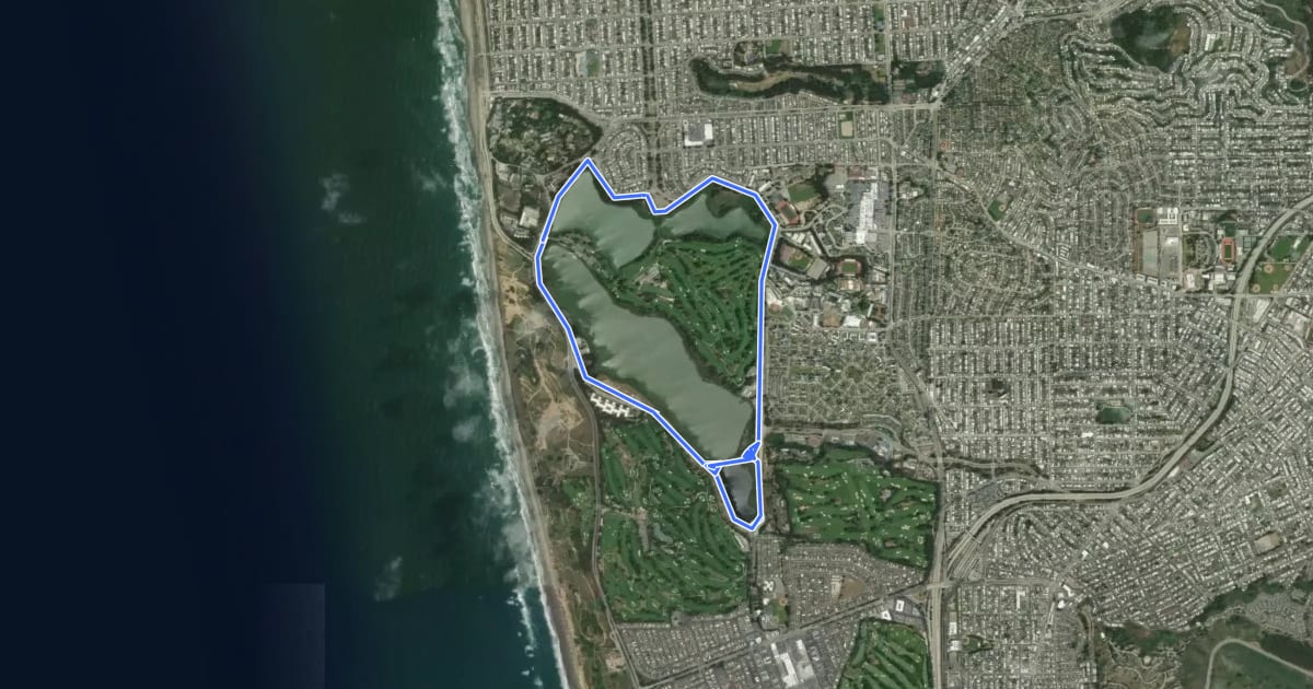 Маршрут Lake Merced Bike Path на спутниковом снимке