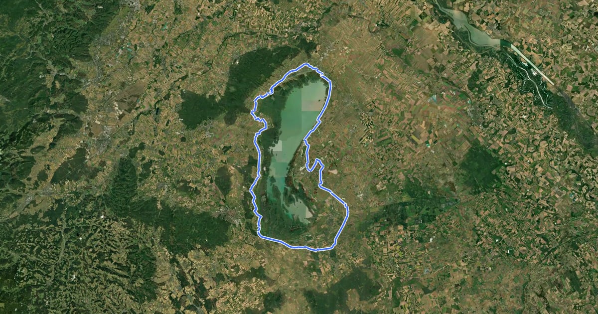 Маршрут Lake Neusiedl cycle path на спутниковом снимке