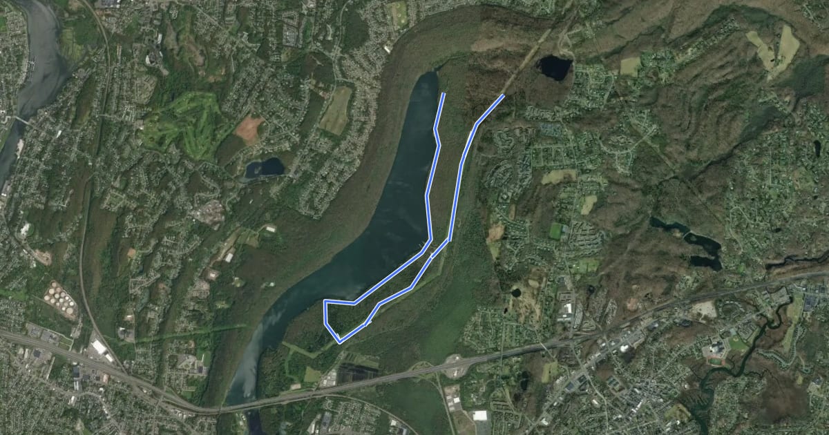 Маршрут Lake Saltonstall Trail на спутниковом снимке