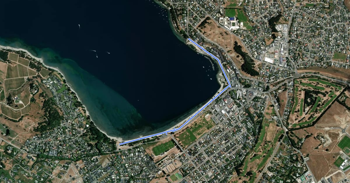 Маршрут Lakeside Shared Path на спутниковом снимке