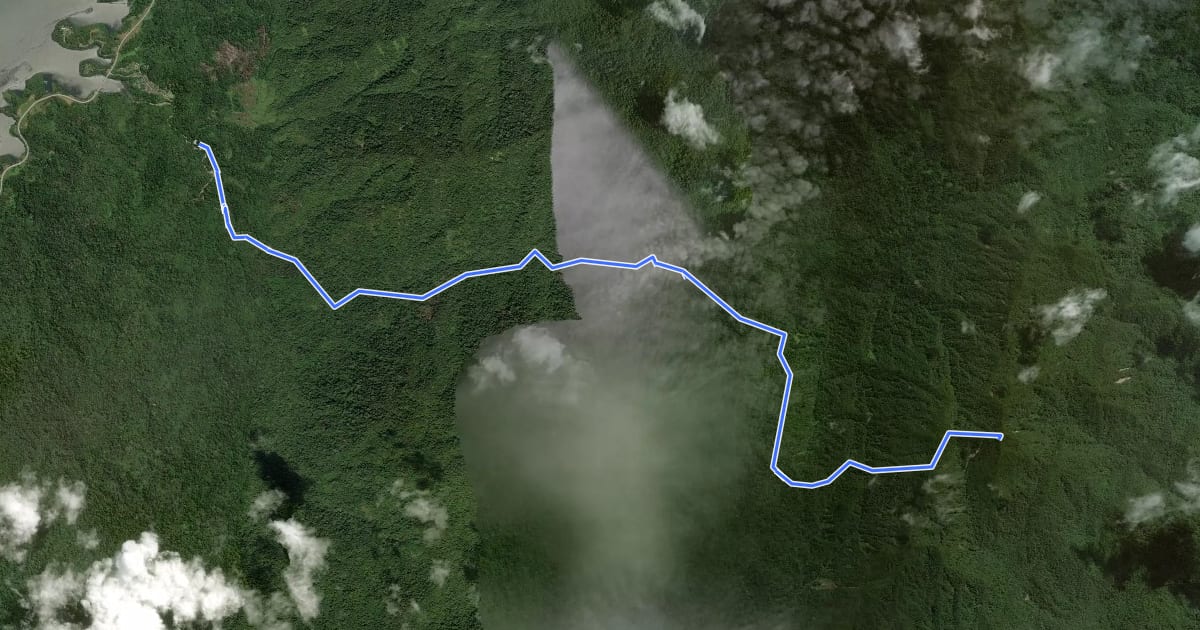 Маршрут Laluan Pendakian Gunung Rajah на спутниковом снимке