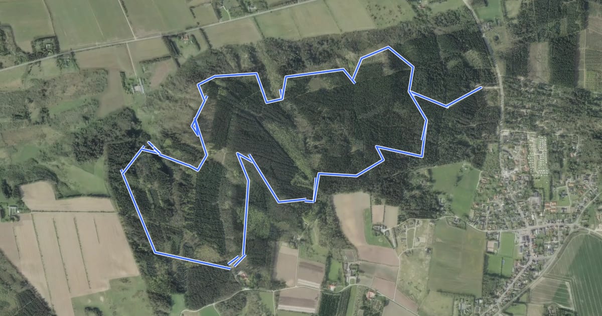 Маршрут Langdal Plantage Gul Rute на спутниковом снимке