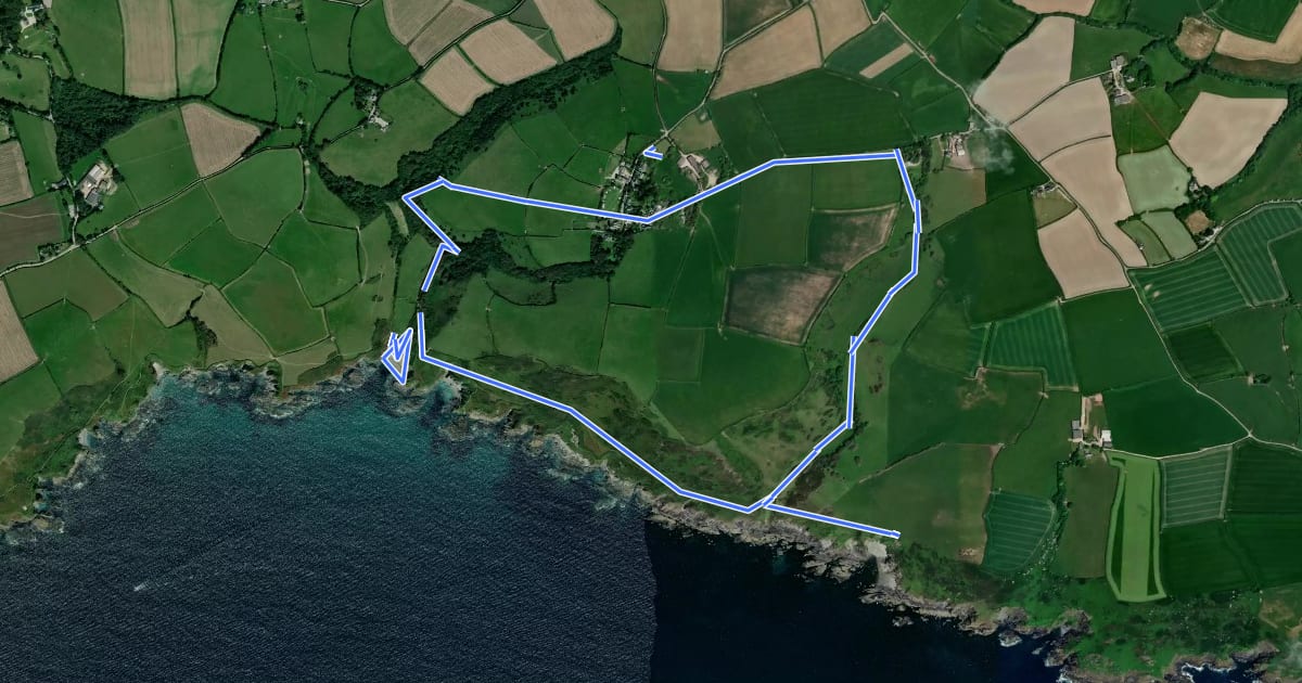 Маршрут Lansallos coastal and woodland walk, Mid and SE Cornwall на спутниковом снимке