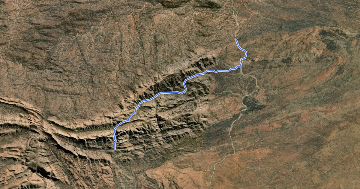 Маршрут Larapinta Trail Section 3 на спутниковом снимке