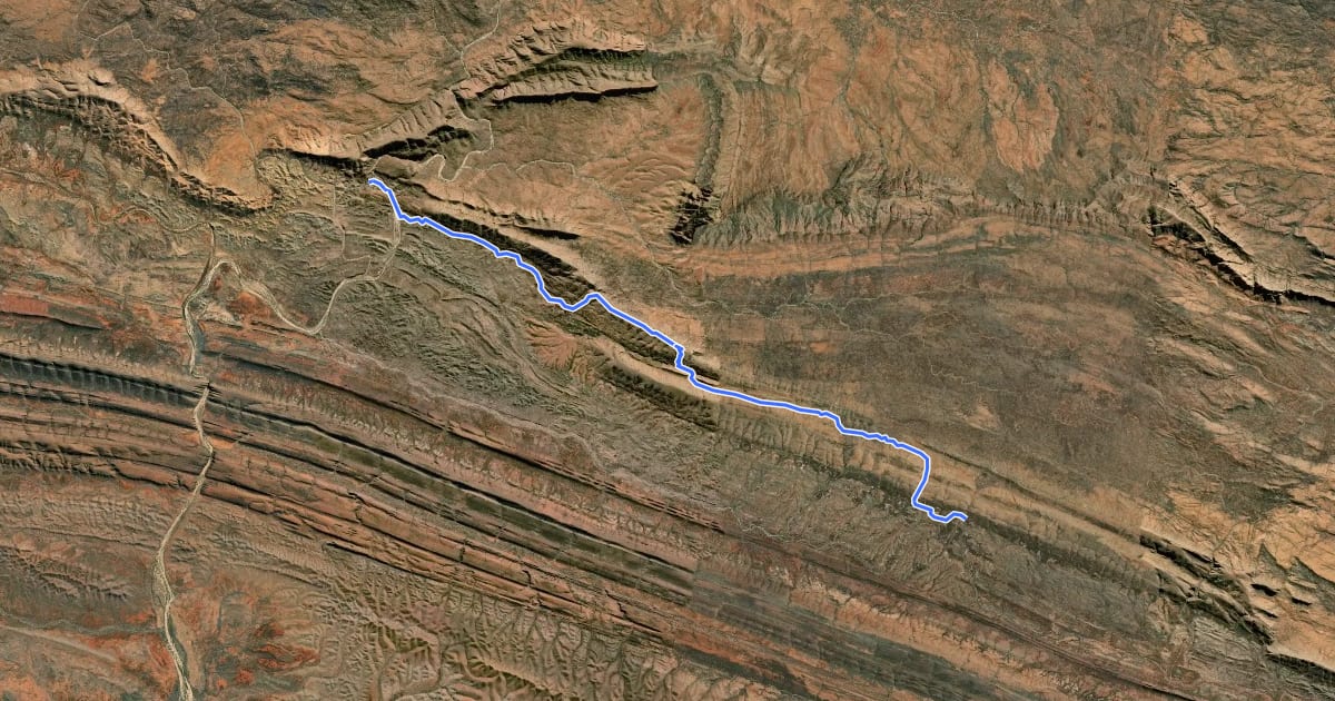 Маршрут Larapinta Trail Section 9 на спутниковом снимке