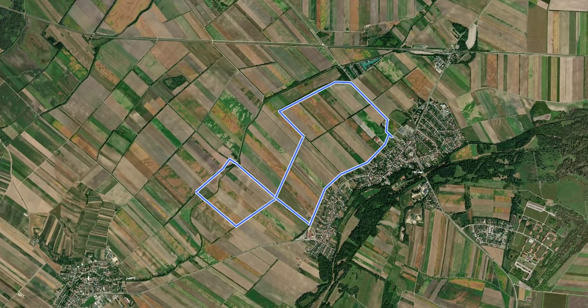 Маршрут Lauf- und Nordic Walking Strecke: Fortgeschrittenen-Parcours на спутниковом снимке