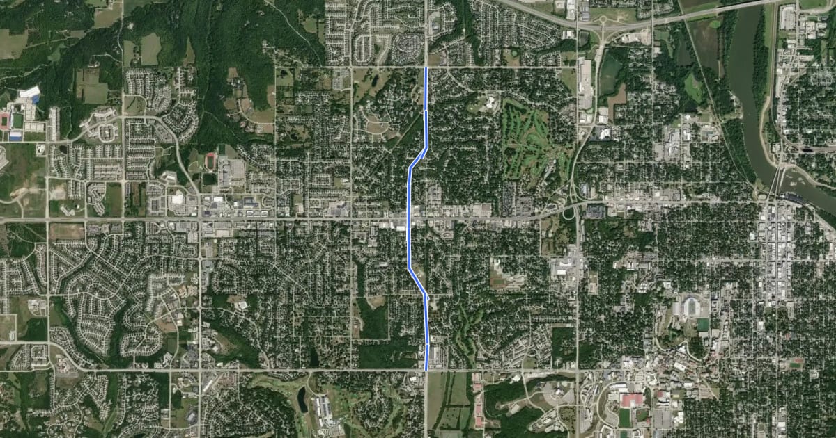 Маршрут Lawrence Bicycle Route Kasold Drive на спутниковом снимке