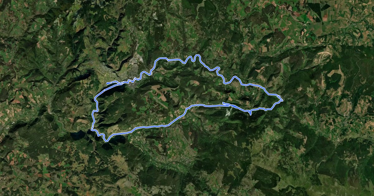 Маршрут Le Causse de Mende на спутниковом снимке