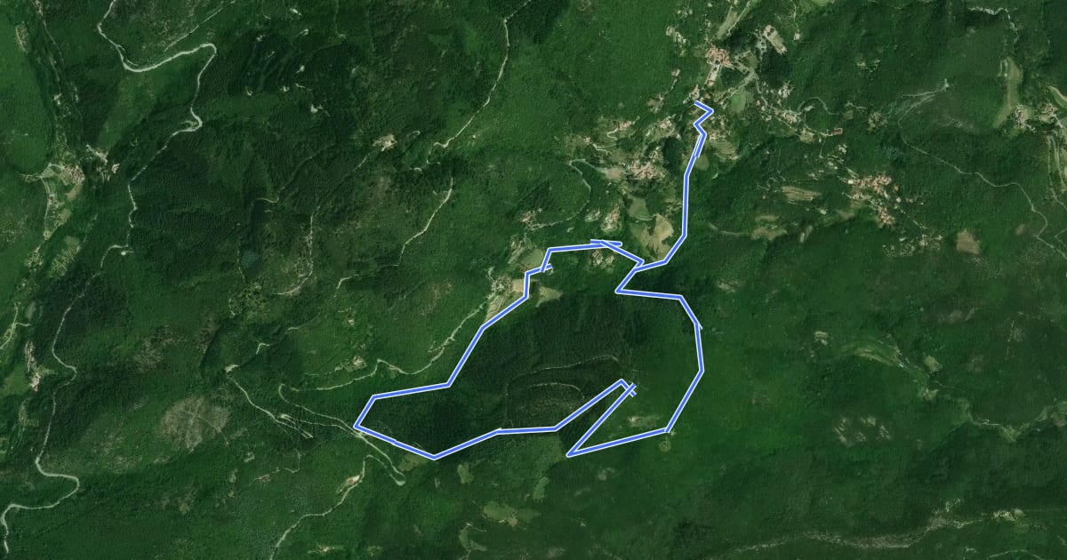 Маршрут Le chemin des Mourèzes на спутниковом снимке