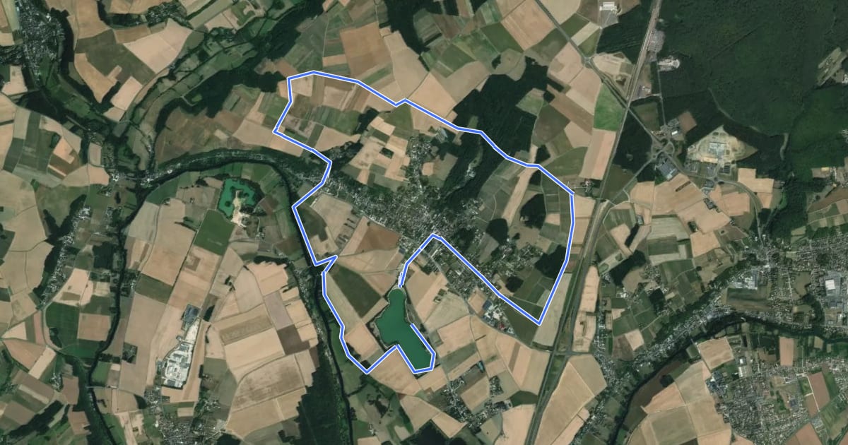 Маршрут Le circuit de Rochambeau на спутниковом снимке