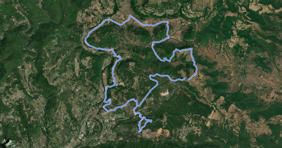 Маршрут Le circuit des couleurs на спутниковом снимке