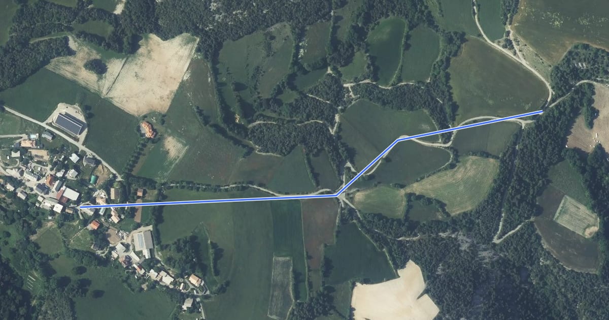Маршрут Le Fein Village - ? на спутниковом снимке