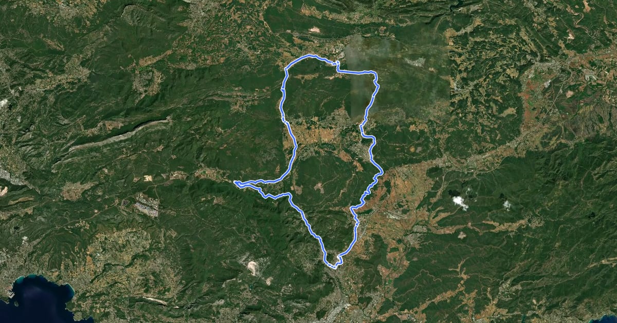 Маршрут Le Gapeau et la montagne de la Loube на спутниковом снимке