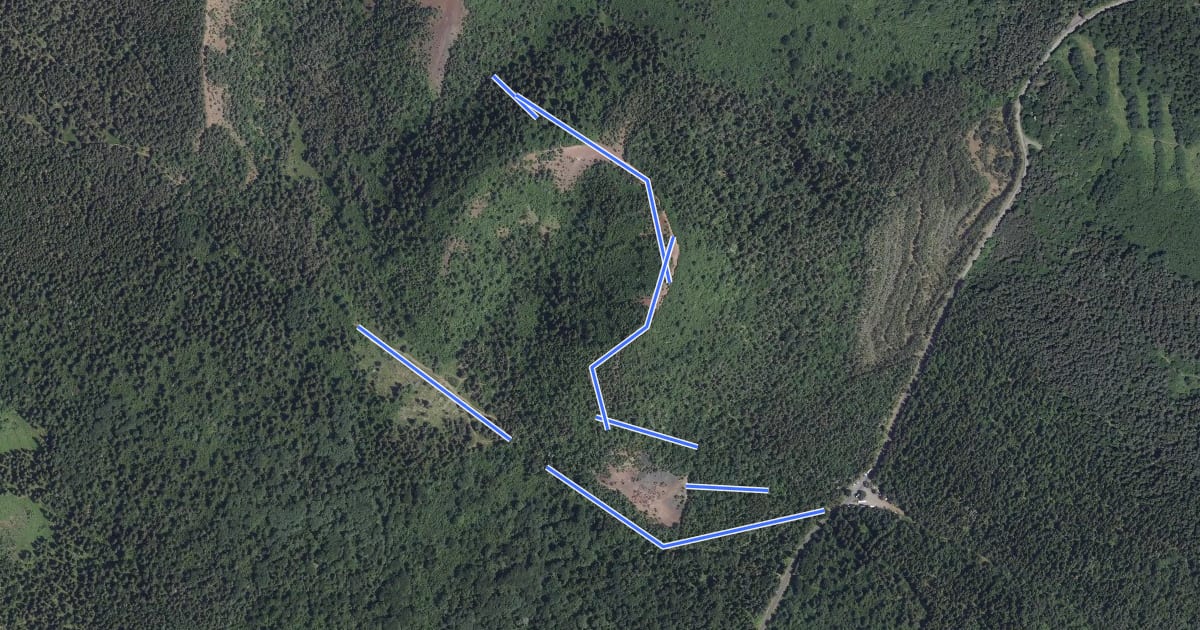Маршрут Le Puy de la Vache на спутниковом снимке