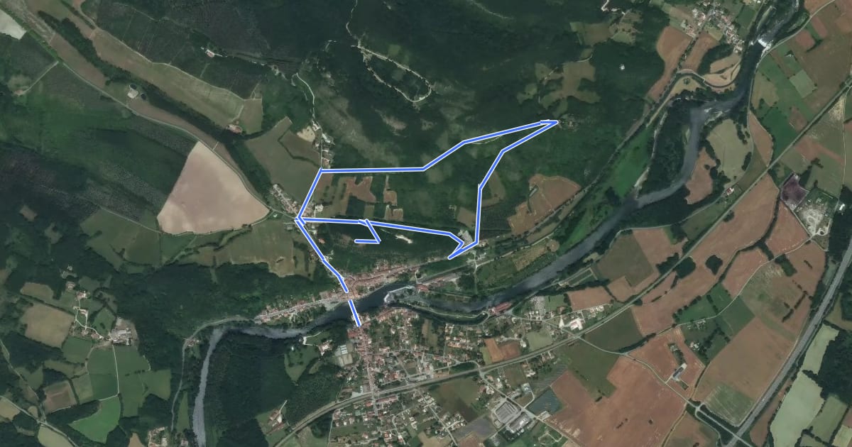 Маршрут Le sentier de Montpezat на спутниковом снимке