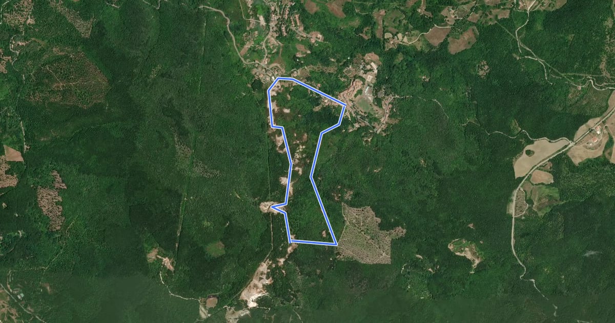 Маршрут Le Terre Fumanti tra Sasso Pisano e Monterotondo на спутниковом снимке