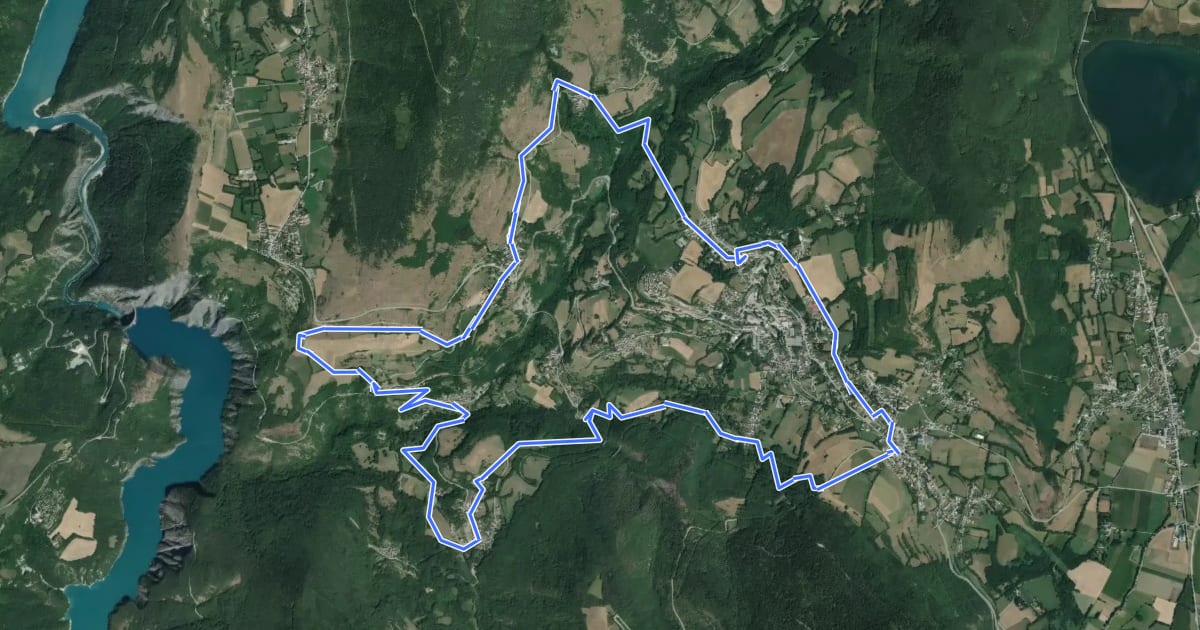 Маршрут Le Tour de Combefolle на спутниковом снимке