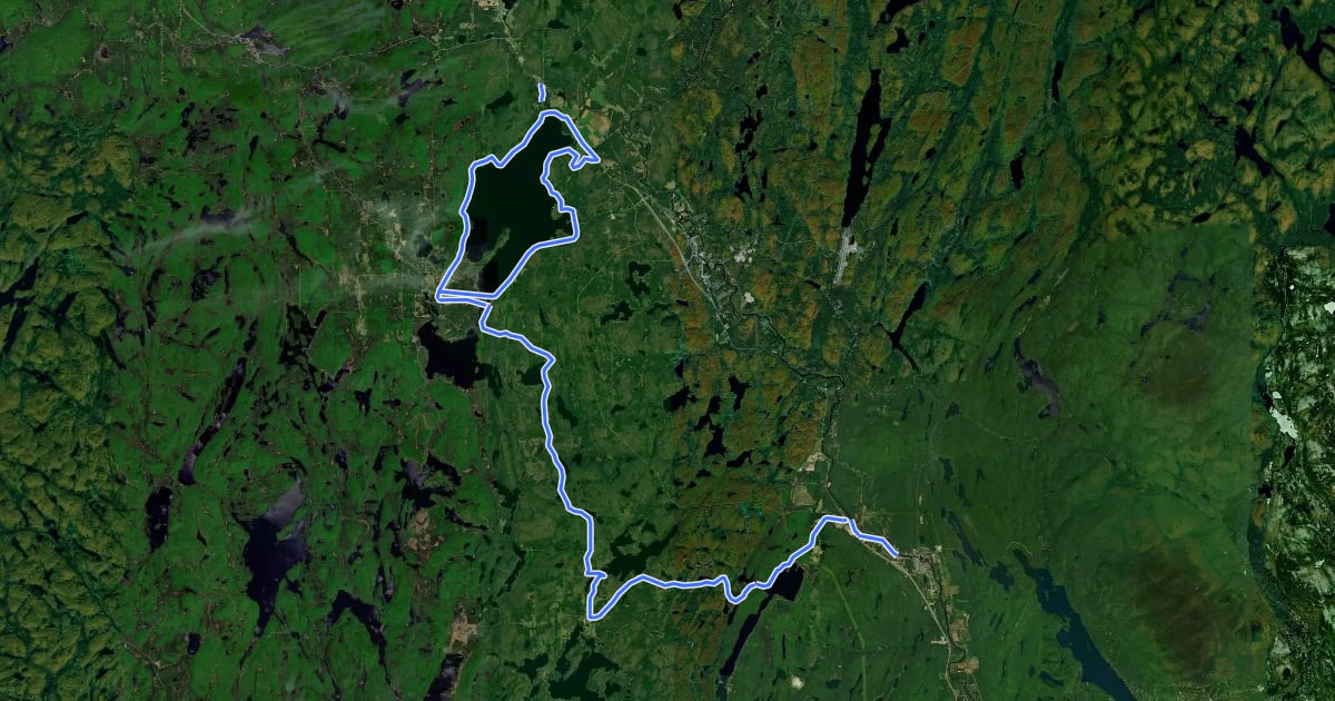 Маршрут Le Tour du Lac Nominingue на спутниковом снимке
