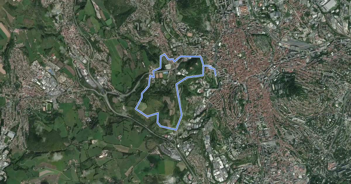 Маршрут Le tour du Mont Salson на спутниковом снимке