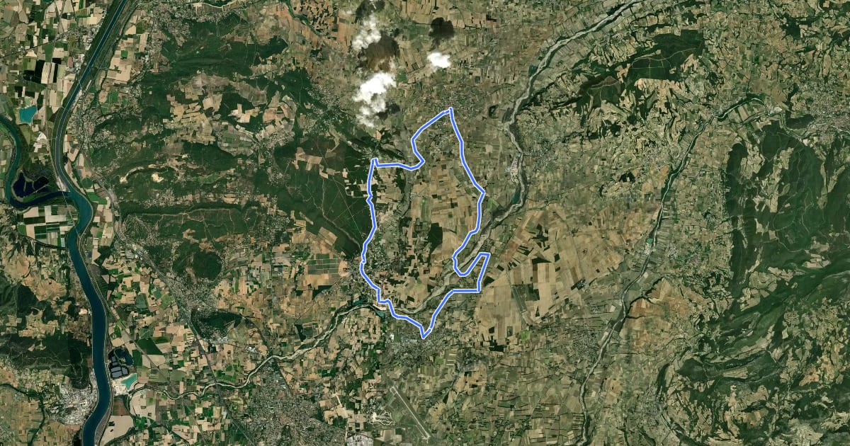 Маршрут Le vignoble de Plan de Dieu entre Aygues et Ouvèze на спутниковом снимке