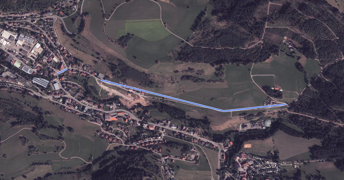 Маршрут Lenzkirch Kurpark - Lochmühle на спутниковом снимке
