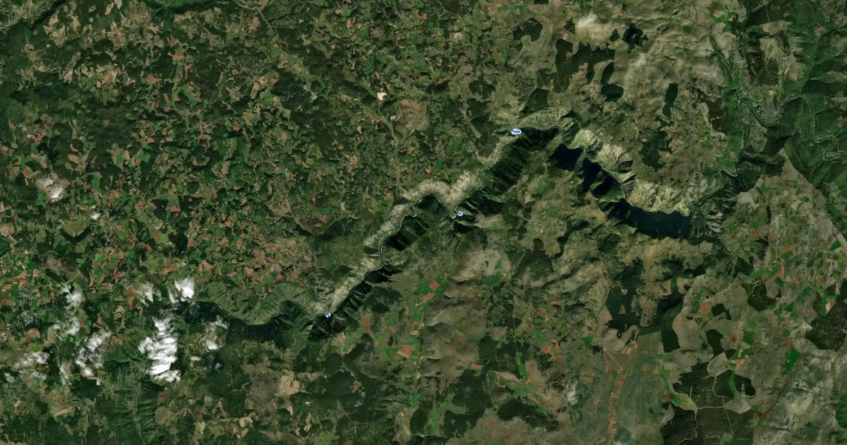 Маршрут Les gorges du Tarn de Florac au Rozier на спутниковом снимке