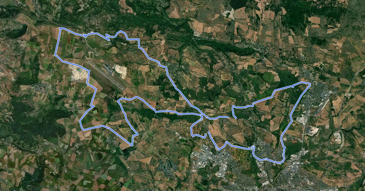 Маршрут Les grands chemins на спутниковом снимке
