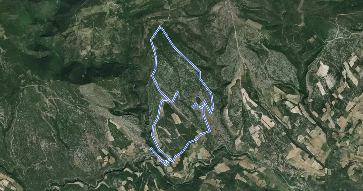Маршрут Les Mégalithes de Minerve на спутниковом снимке