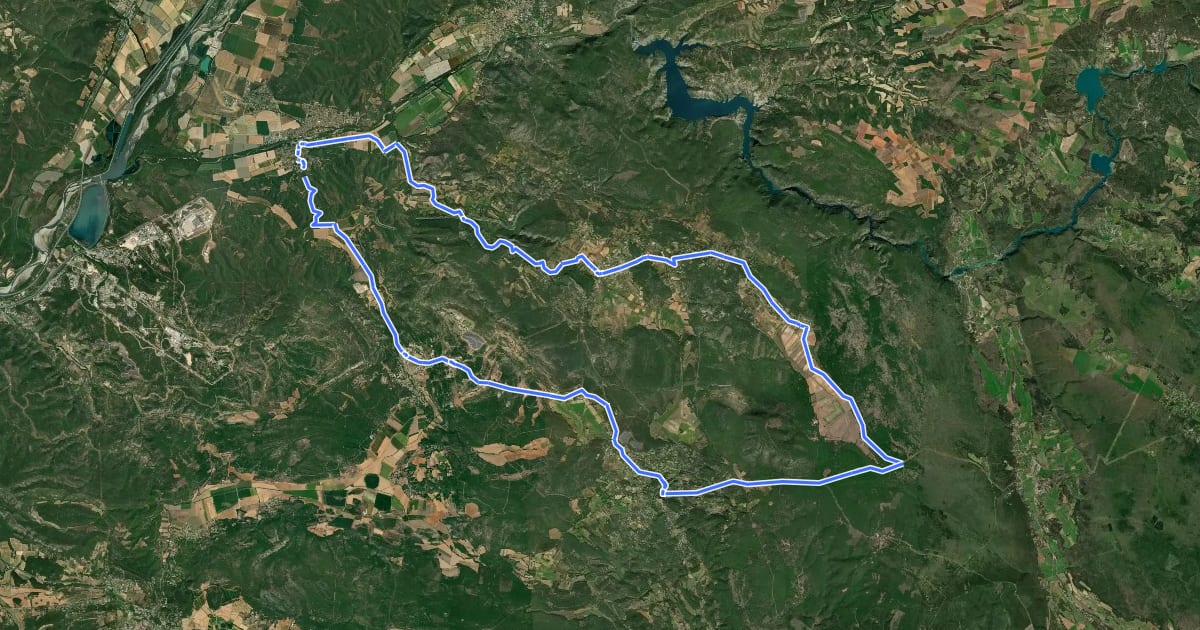 Маршрут Les plateaux du Bas Verdon на спутниковом снимке