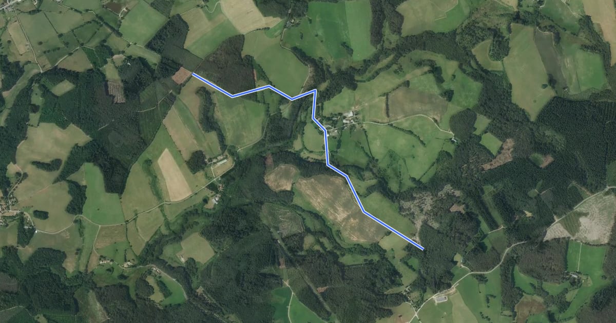 Маршрут Liaison Circuit des trois églises - Circuit de la croix de Jacques на спутниковом снимке