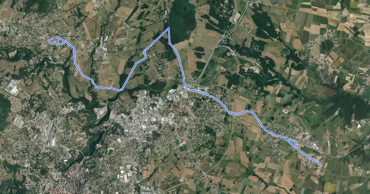 Маршрут Liaison Est-Ouest cyclable на спутниковом снимке