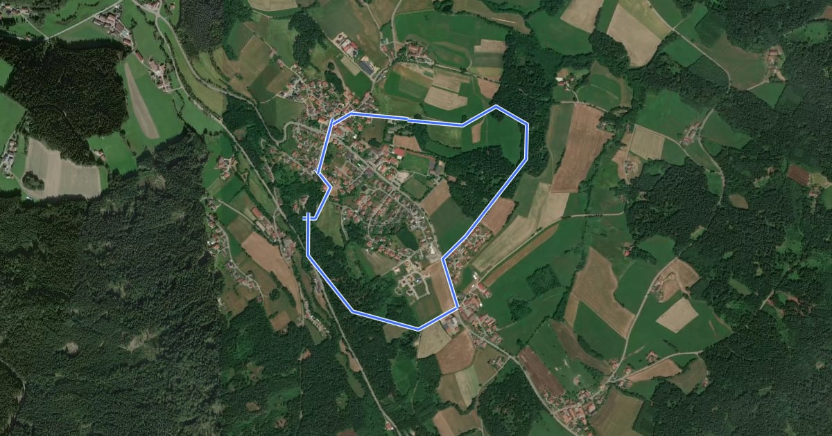 Маршрут Liebenberg-Rundweg (Rattenberger Wanderweg 4) на спутниковом снимке