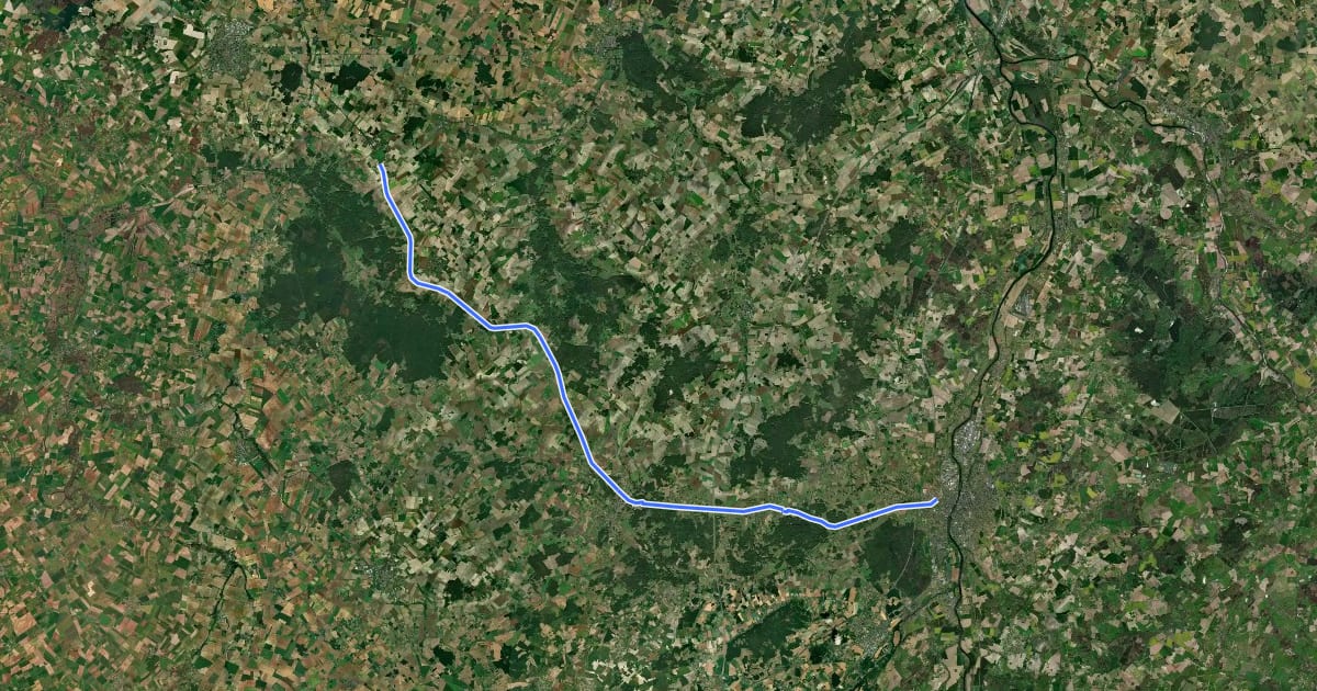 Маршрут Ligne verte de Châtellerault à La Roche-Rigault на спутниковом снимке