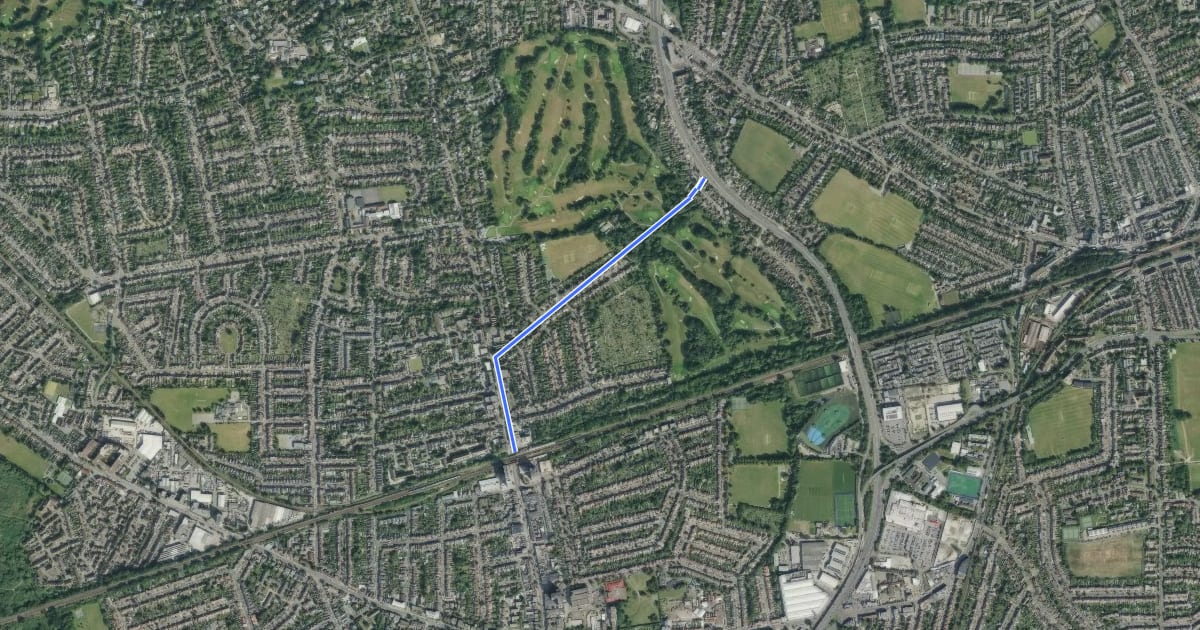 Маршрут link to Beverley Brook Walk на спутниковом снимке