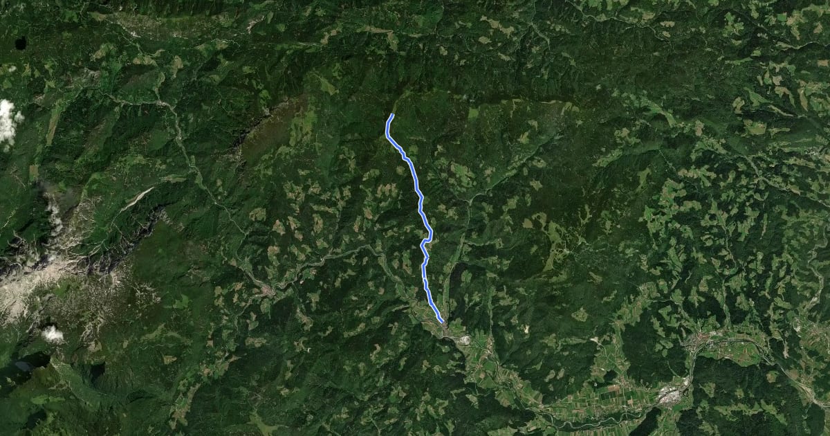 Маршрут Ljubno - Oltarna peč - Koča na Travniku на спутниковом снимке