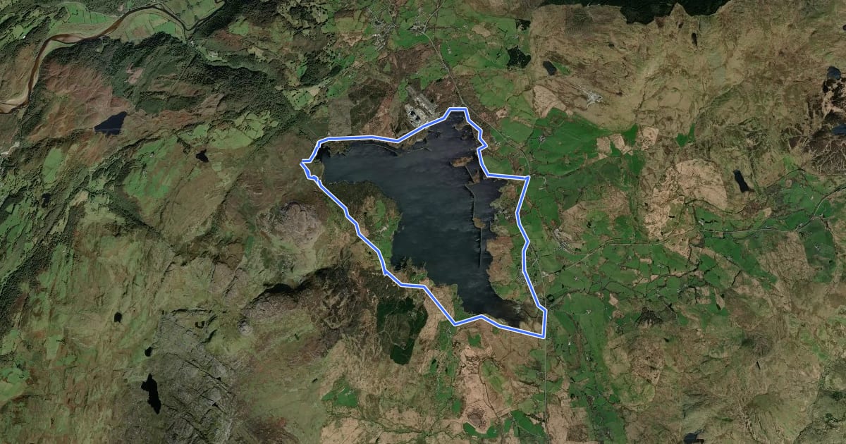 Маршрут Llwybr Llyn Traws (Trawsfynydd Lake Cycle Route) на спутниковом снимке