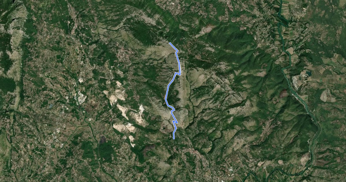 Маршрут Località Ventosa-Monte Maio на спутниковом снимке