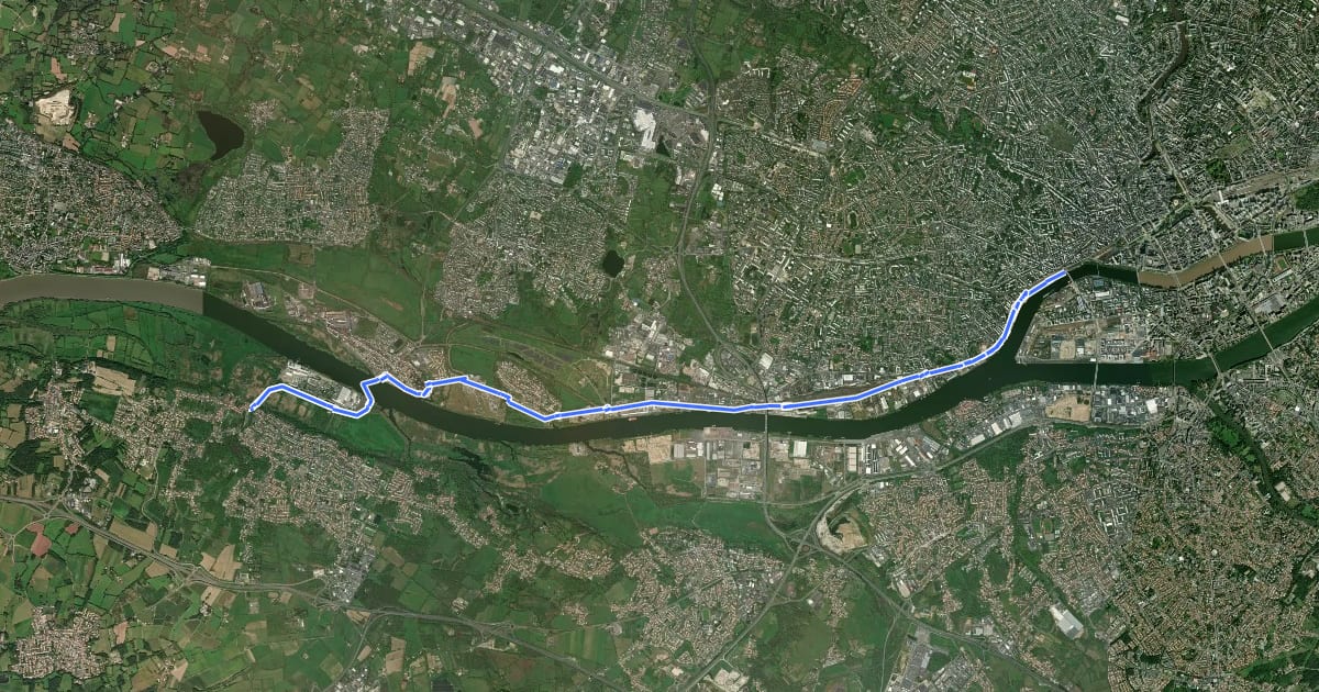 Маршрут Loire à Vélo 1 на спутниковом снимке