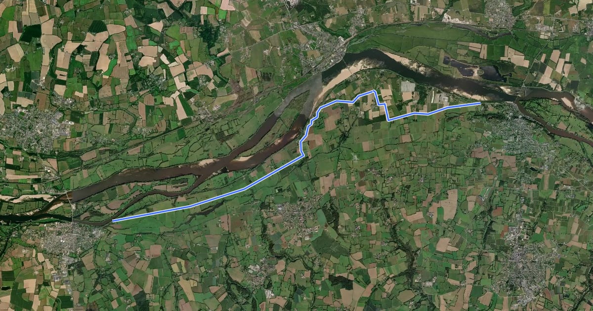Маршрут Loire à Vélo 2a - via la vallée de la Thau на спутниковом снимке