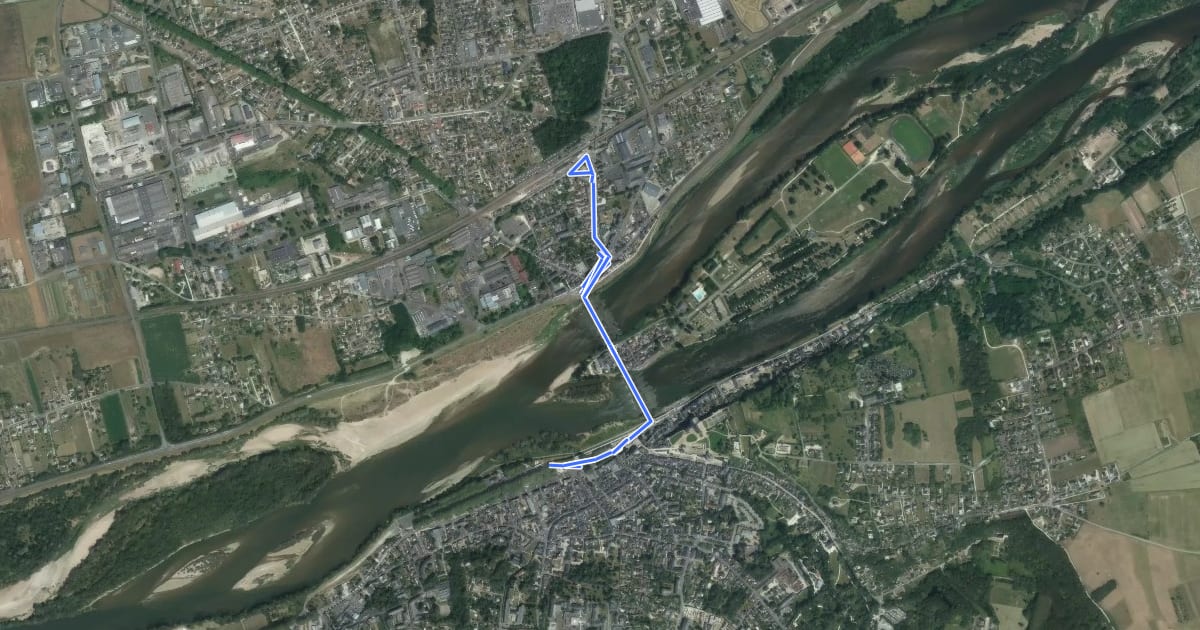 Маршрут Loire à Vélo 5d - Liaison Amboise на спутниковом снимке