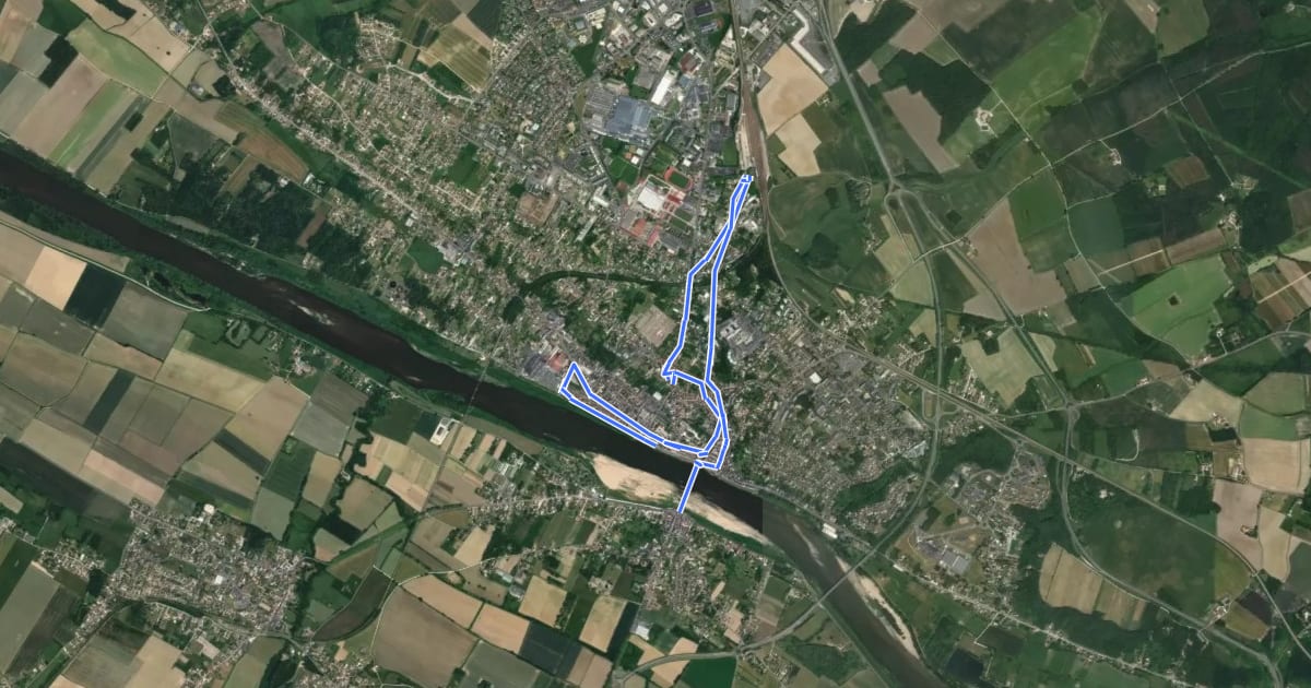 Маршрут Loire à Vélo 7d - Liaison Gien на спутниковом снимке