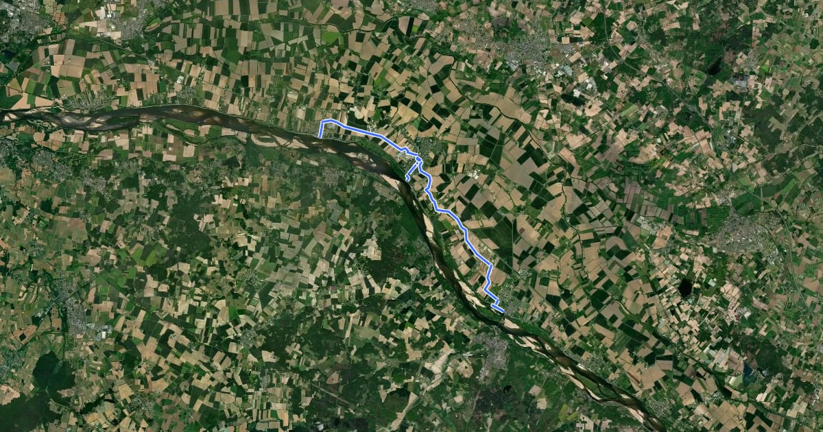 Маршрут Loire à Vélo - alternative via La Ménitré на спутниковом снимке