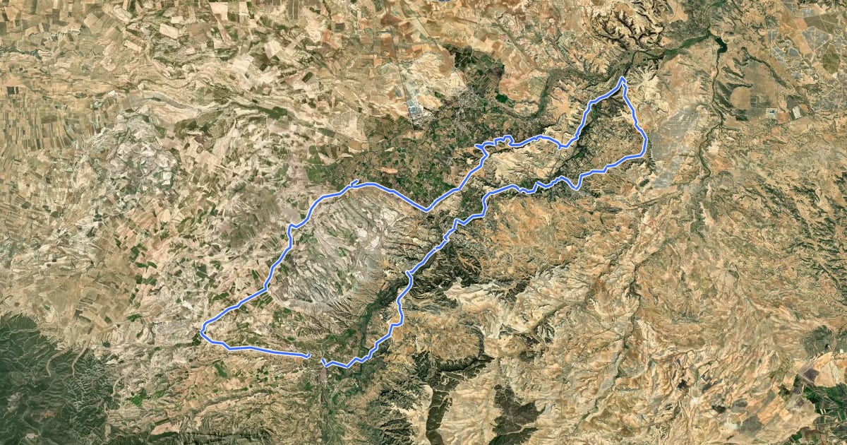 Маршрут Loma del Regadío y ribera del Martín на спутниковом снимке