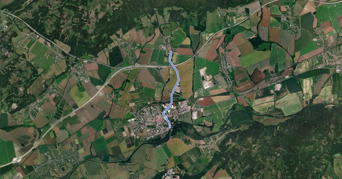Маршрут Loučka - Lipník n/B (most), napojení na 6240 на спутниковом снимке